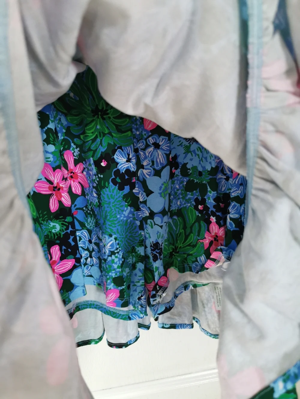 Lilly Pulitzer Blue and Green Fit and Flare Wrap romper Ptp 19.5" - Picture 8 of 12